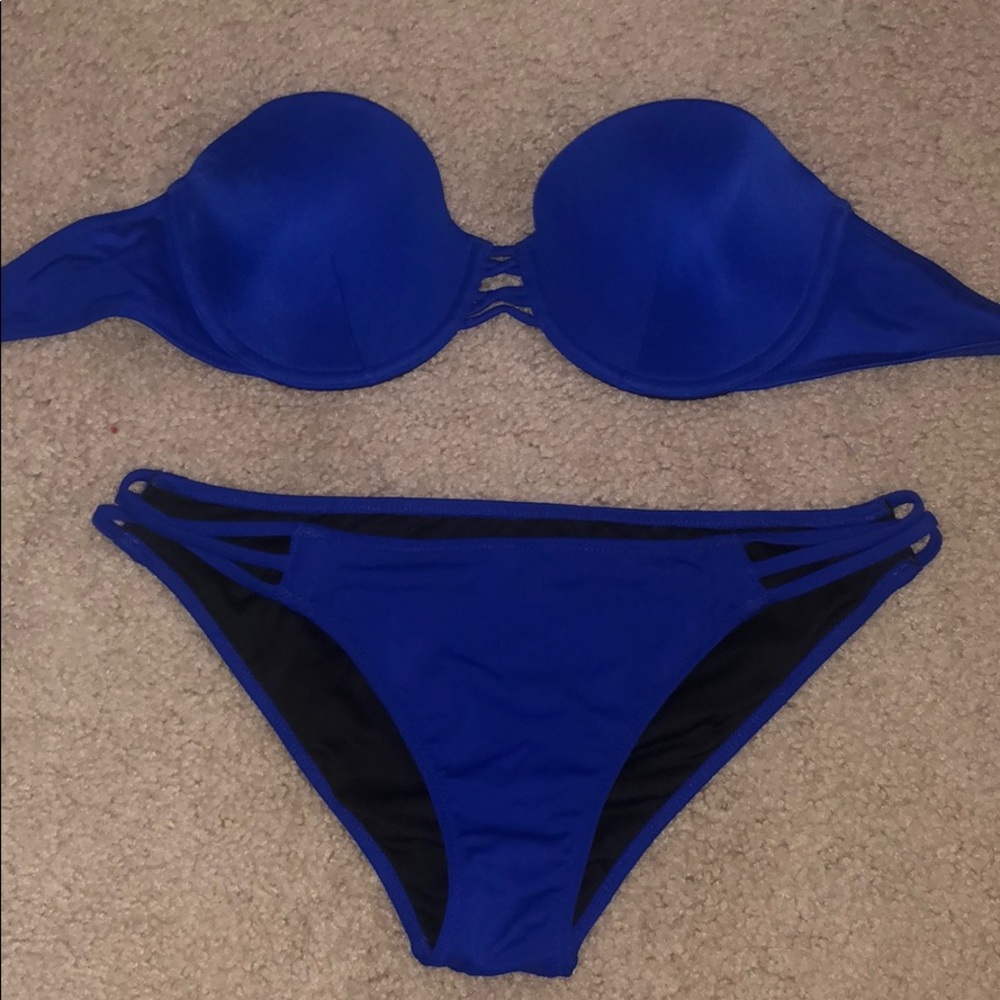 VS bikini